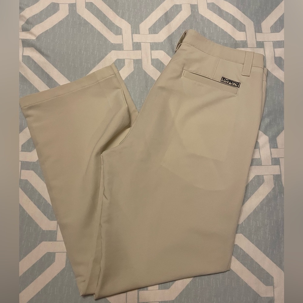 Men’s golf pants
